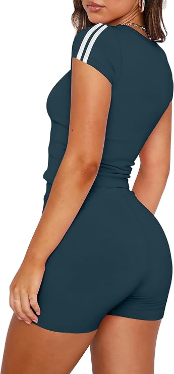 Women's 2-Piece Lounge Set – Contrast Stripe Top & High-Waisted Shorts